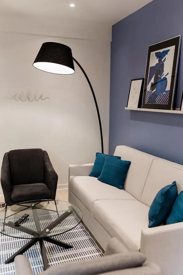Suite Apollinaire : Au Coeur De La Rive Gauche, Neuf, Design, 2/4 Personnes Paris Apartment